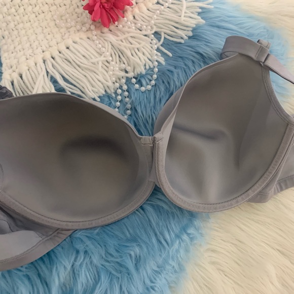 Lane Bryant Cacique Silver Full Coverage Lined Support Bra 40DD - Picture 2 of 4